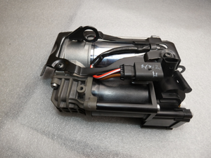 Original Mercedes-Benz Kompressor / Luftfederung. C-Klasse 205, E-Klasse 213, 238, GLC 2