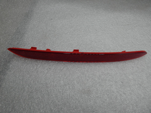 Original Mercedes-Benz Reflexstrahler Stoßfänger hinten rechts (CLA, GLE, GLS, SLK, A, B, C, E, S) 1