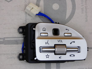 Original Mercedes-Benz Schalterfeld Lenkrad. CLA,GLE,GLS,A 177, C 205…. 2