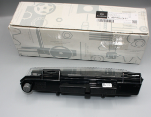 Original Mercedes-Benz LED-Tagfahrlicht-links, Gehäuse schwarz B-W246, SL-W231 2