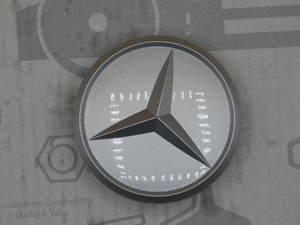 Original Mercedes-Benz Radzierdeckel W107, W108, W109, W111, W114, W115, W116….. 2