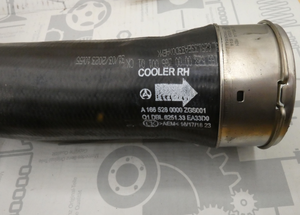 Original Mercedes-Benz Ladeluftschlauch rechts. ML/GLE/GL W166, GLE W292 3