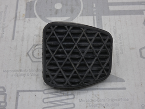 Original Mercedes-Benz Pedalgummi. W124, W129, W140, W162, W201, W202,…. 1