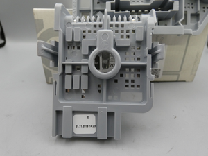 Original Mercedes-Benz Lampenträger Rücklicht Links C-Klasse 204 6