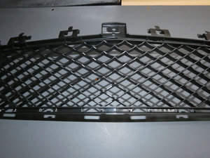 Original Mercedes-Benz Lüftergitter unten. C-Klasse W204 4