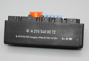 Original Mercedes-Benz Relaiseinheit SLK W170, E-Klasse W210, G-Modell W463 3