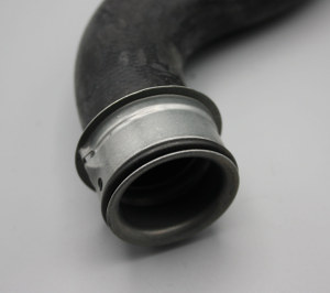 Original Mercedes-Benz Kühlerschlauch unten W211 3