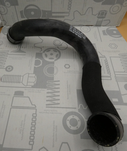 Original Mercedes-Benz Kühlerschlauch unten. E420 CDI (W211) 1