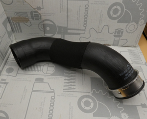Original Mercedes-Benz Ladeluftschlauch links. E-Klasse W211 (200CDI, 220CDI) 1