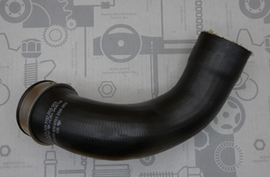 Original Mercedes-Benz Ladeluftschlauch, Ladeluftkühler links. E-Klasse W211 1