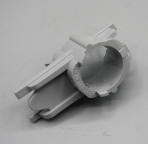 Original Mercedes-Benz PDC-Gehäuse, vorne-links-aussen. E-Klasse W211 3