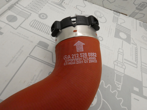 Original Mercedes-Benz Ladeluftschlauch rechts, OM651. (W204, W207; W212, W218) 5