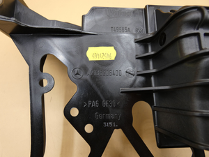 Original Mercedes-Benz Konsole vorne links. E-Klasse W213, W238, CLS W257 3