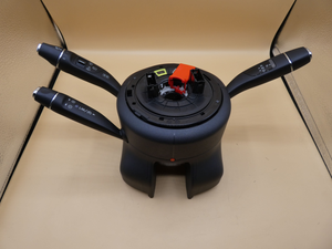 Original Mercedes-Benz Mantelrohrschaltermodul. E-Klasse W213 1