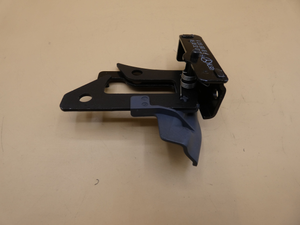 Original Mercedes-Benz Motorhaubensicherung W205, W206, W213, W218, W238, W253, W290 3