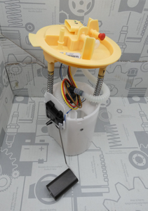 Original Mercedes-Benz Kraftstoff-Fördereinheit. CLA W117, A-Klasse W176, B-Klasse W246 1