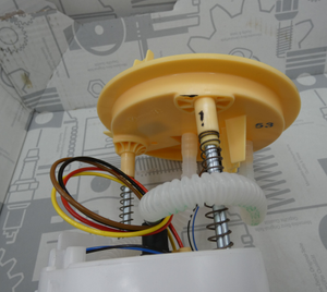 Original Mercedes-Benz Kraftstoff-Fördereinheit. CLA W117, A-Klasse W176, B-Klasse W246 3