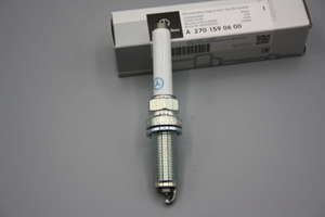 Original Mercedes-Benz Zündkerzen-Satz (4Stück) B180, C180, CLA180 4