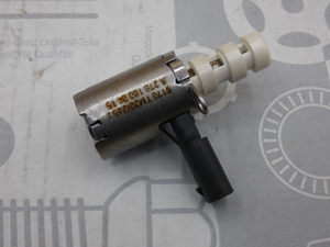 Original Mercedes-Benz Hydraulik Wegeventil Ölpumpe. CLA W117, W118, GLA W156 1