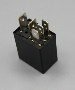 Original Mercedes-Benz Relais 20A, Motorraum links. Citan W415 5