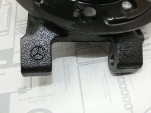 Original Mercedes-Benz Radträger hinten links. V-Klasse W447, W448 5