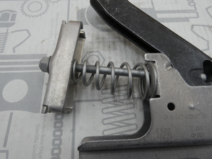 Original Mercedes-Benz Nachstellung Feststellbremse. V-Klasse W477, W448 4