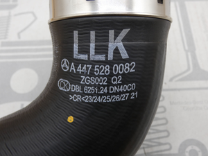 Original Mercedes-Benz Ladeluftschlauch, Ladeluftkühler links. V-Klasse W447 2