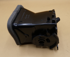 Original Mercedes-Benz Luftdüse, mitte links. V-Klasse W447, W448 4