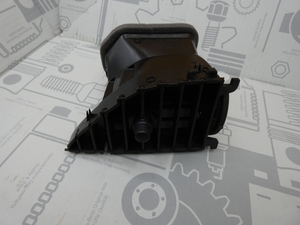 Original Mercedes-Benz Luftdüse, Mitte rechts. V-Klasse W447, W447 1