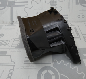 Original Mercedes-Benz Luftdüse, Mitte rechts. V-Klasse W447, W447 5