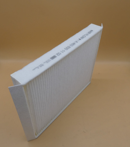 Original Mercedes-Benz Innenraum- / Staubfilter. G-Modell W463 1