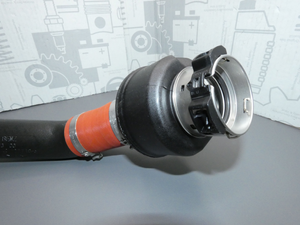 Original Mercedes-Benz Ladeluftleitung rechts. CLA W117, GLA W156, A-Klasse W176, B-Klasse W246 3