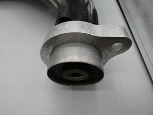 Original Mercedes-Benz Querlenker links. Viano W639 3