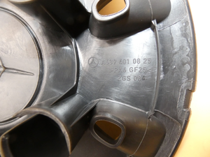 Original Mercedes-Benz Radkappe. Viano W639 4