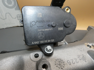 Original Mercedes-Benz Ladeluftkrümmer OM642 (ML W164, C-Klasse 203,204, GLK) 2