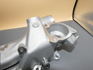 Original Mercedes-Benz Ladeluftkrümmer OM642 (ML W164, C-Klasse 203,204, GLK) 3