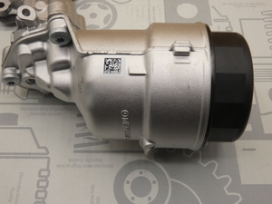 Original Mercedes-Benz Ölfiltergehäuse OM642 6