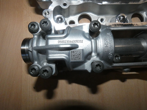 Original Mercedes-Benz Nockenwellenlagergehäuse OM654 2