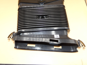 Original Mercedes-Benz Rohluftleitung OM656. GLC W253 5