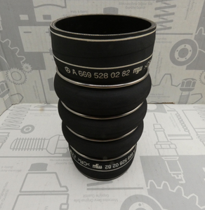 Original Mercedes-Benz Ladeluftschlauch Ausgang-Ladeluftkühler. Vario 1