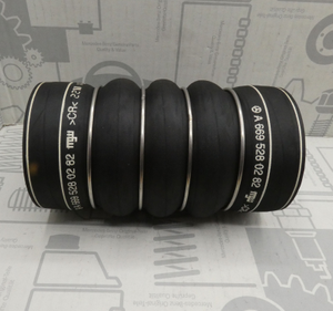 Original Mercedes-Benz Ladeluftschlauch Ausgang-Ladeluftkühler. Vario 2