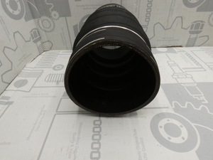 Original Mercedes-Benz Ladeluftschlauch Ausgang-Ladeluftkühler. Vario 3