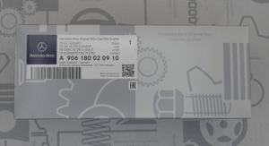 Original Mercedes-Benz Ölfiltereinsatz. ATEGO, AXOR 4