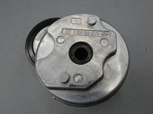 Original Mercedes-Benz Riemenspanner. Axor, Atego 4