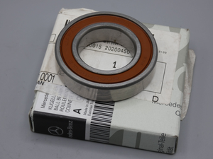 Original Mercedes-Benz Kugellager-Kurbelwelle. OM 904. Atego 1