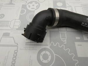 Original Mercedes-Benz Kühlerschlauch rechts. Sprinter W910 (OM651) 5