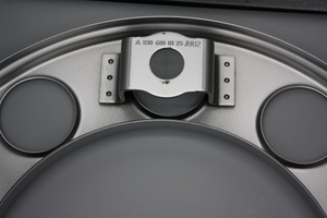 Original Mercedes-Benz Raddeckel / Radschraubenabdeckung. Actros, Axor, Atego, Unimog 3