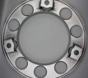 Original Mercedes-Benz Raddeckel / Radschraubenabdeckung. Actros, Axor, Atego, Unimog 5