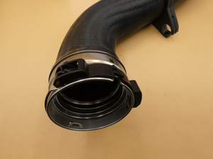 Original Mercedes-Benz Kühlerschlauch Thermostat zum Kühlereinlauf. Actros 3