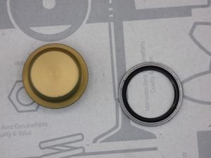 Original Mercedes-Benz Permanent Magnet / Rohrstutzen. Mech. Getriebe 3